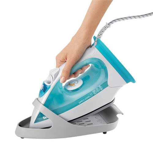 Tefal Steam Iron 2100 Watts 200ml Water Tank AntiDrip Clothes Press FV2460